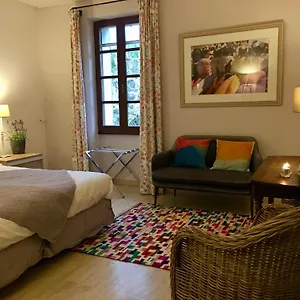 https://villa-mas-st-jean-bb.aixenprovencehotels.org
